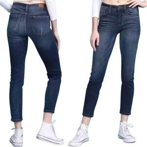 Judy Blue Jeans Womens 7/28 Relaxed Stretch Blue Denim
